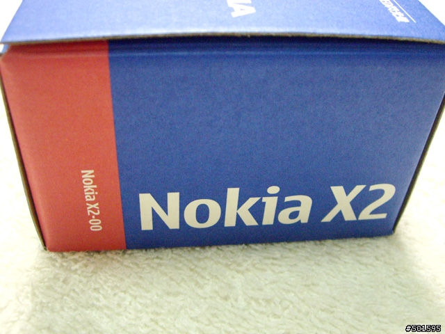 Nokia X2-00 音樂手機開箱含實拍