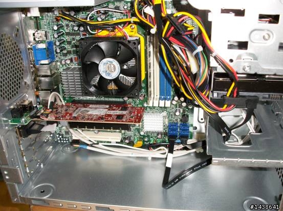 傳說中的AMD六核品牌機來了-Acer Aspire M3300-6