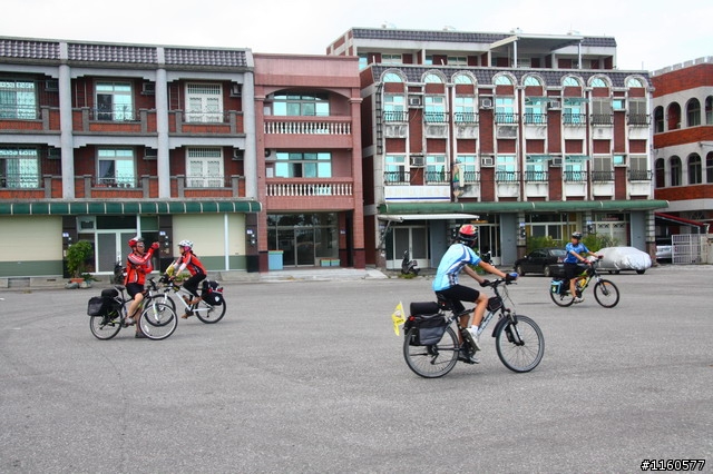 用力騎上武嶺-漫騎在公路之巔-武嶺(第一天)