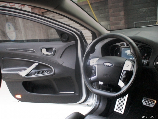 (Mondeo MK4 TDCi cFRP碳纖維內裝飾板上身) 深夜加油站遇見蘇格拉底