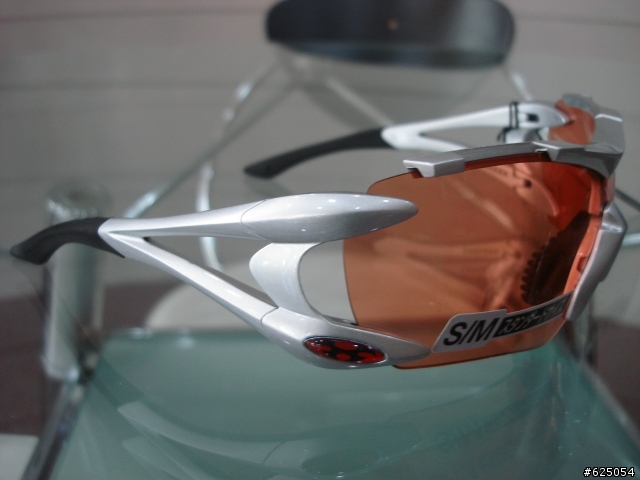 {開箱} OGK CORAZZA EYE WARE