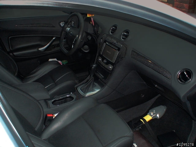 (Mondeo MK4 TDCi cFRP碳纖維內裝飾板上身) 深夜加油站遇見蘇格拉底