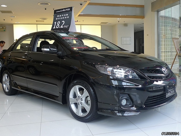 我去看了TOYOTA Altis…(新車印象篇)