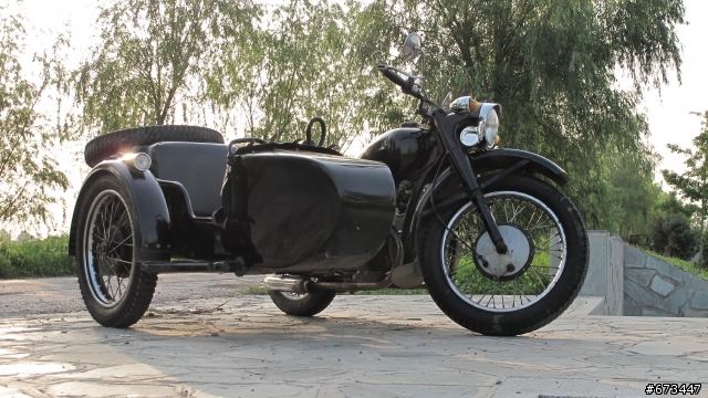 三輪車--長江750