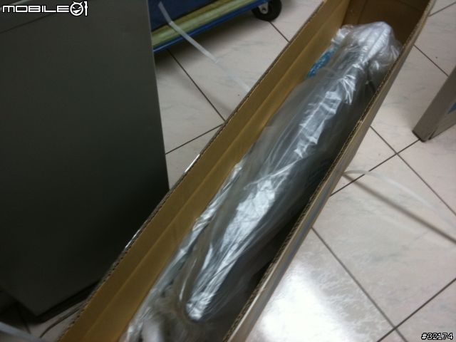 Panasonic TH-L32U20W 開箱文