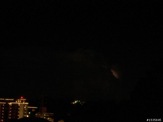 8月24日(中元節)晚上的星空異象,請問有達人可以為我解惑一下嗎?