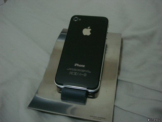 遠從澳洲來的iphone 4到手開箱囉+敗家成果分享