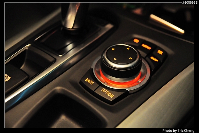 首台 BMW X6 40D 開箱