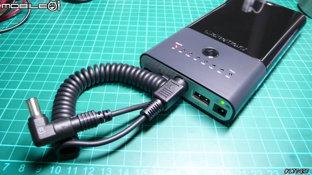 行動電力雙槍俠(電池先生 Ti-3450 And 三洋 KBC-D1)
