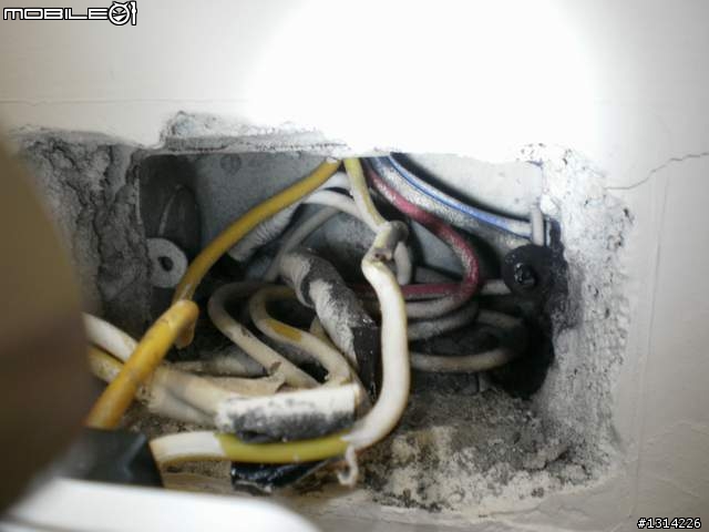 恐怖的水電工程