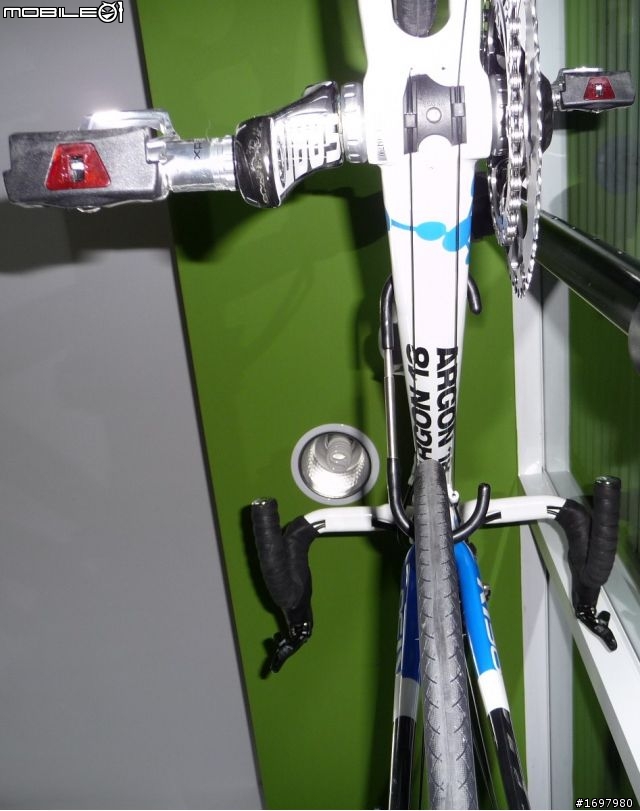 開箱文-ARGON18 KRYPTON公路車白/藍色