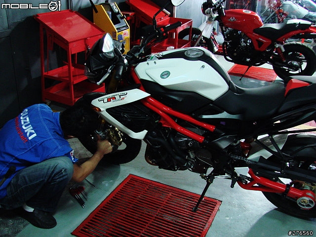 中國Benelli 899s 百年紀念車 紅白車款 編號000001 台灣第一人 入手全記錄8/7