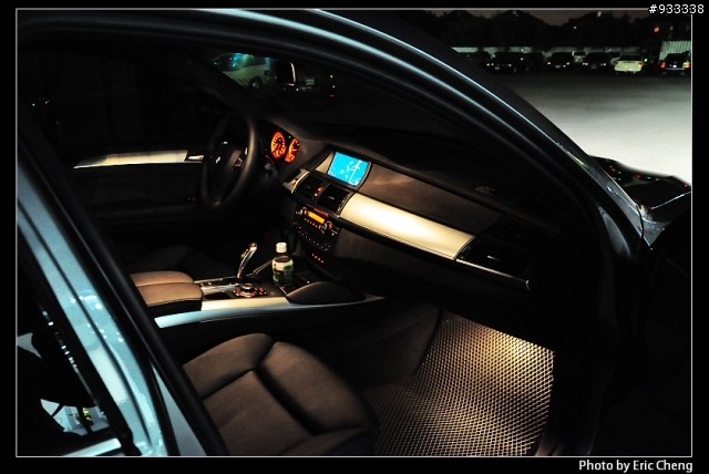 首台 BMW X6 40D 開箱