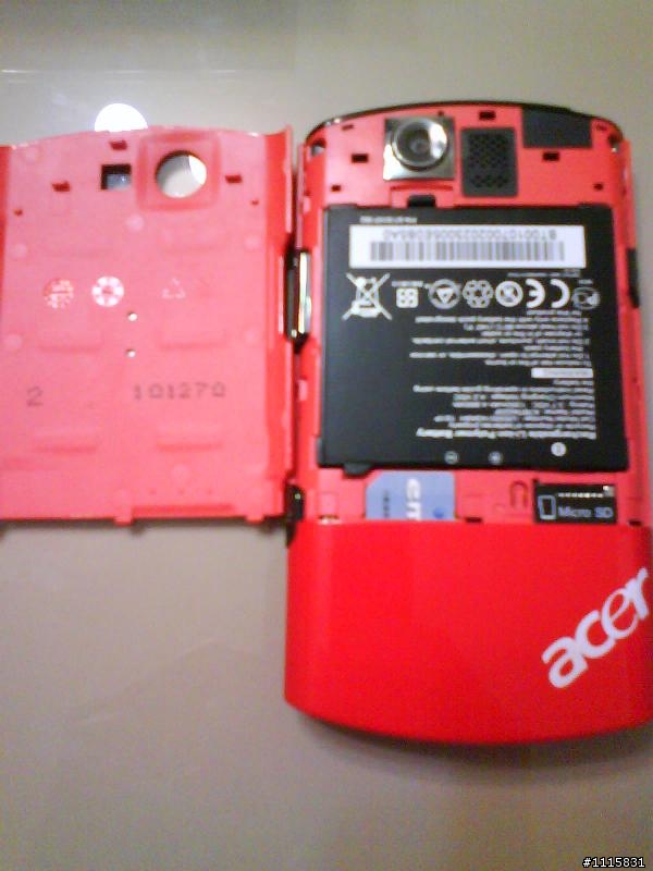 女生可以配帥手機嗎? ACER Liquid E Ferrari 開箱