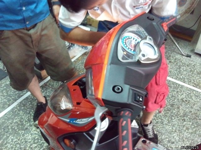 【開箱】Racing 150 KCC特仕版 黑戀橘(多圖)