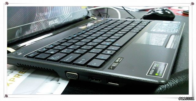 資展衝ASUS U35JC-說好的開箱來囉