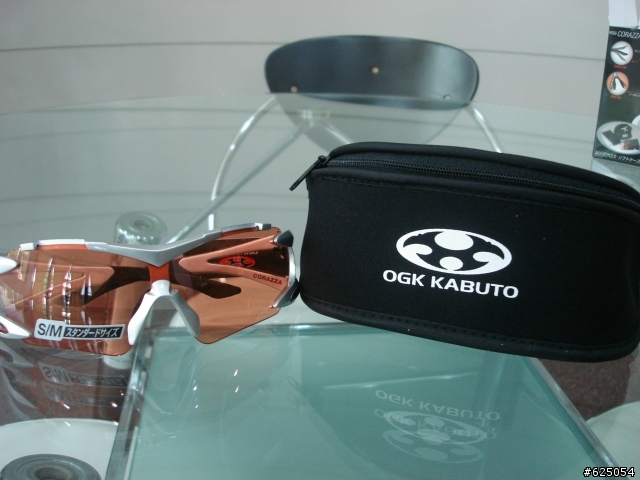 {開箱} OGK CORAZZA EYE WARE