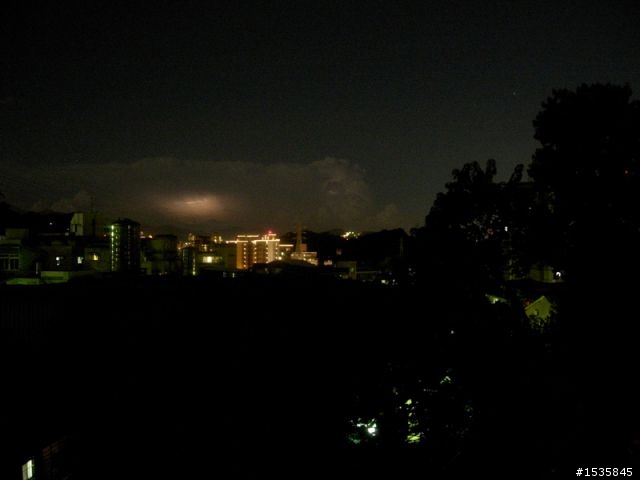 8月24日(中元節)晚上的星空異象,請問有達人可以為我解惑一下嗎?