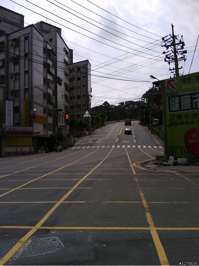 { 非常不專業 } 惡搞測試 !