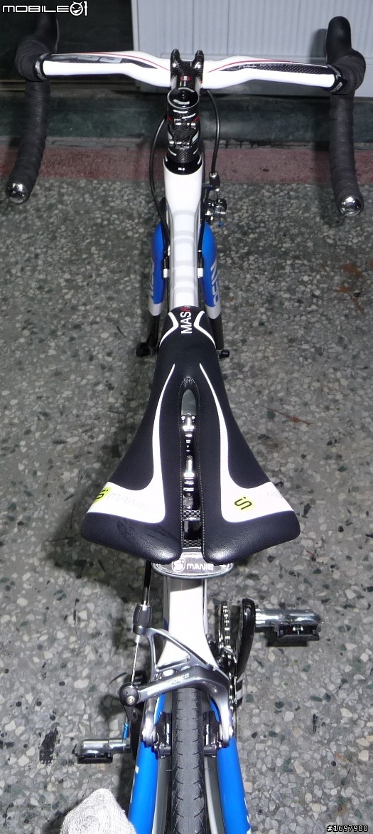 開箱文-ARGON18 KRYPTON公路車白/藍色