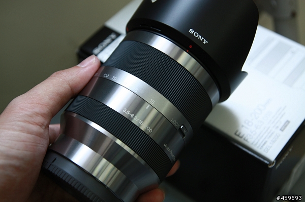 E 18-200mm F3.5-6.3 oss 純開箱