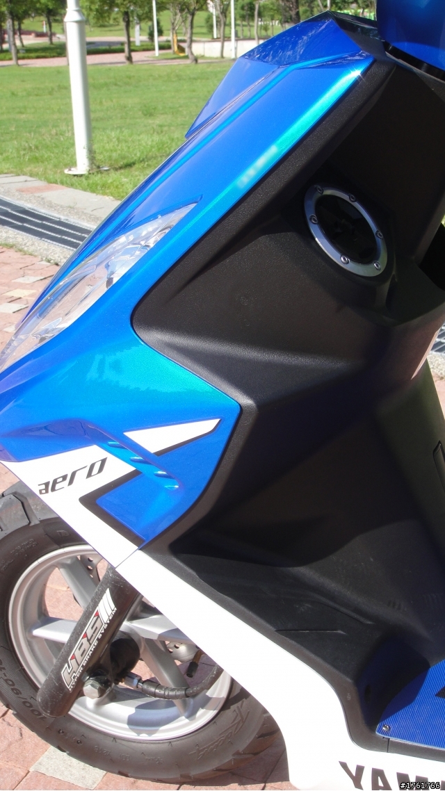 「開箱」With YAMAHA 藍白GTR aero, 整個城市就是我的賽車場!