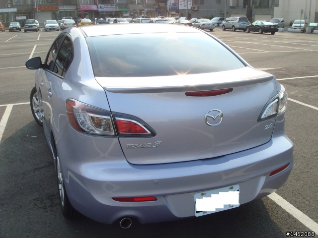 新Mazda 3開箱