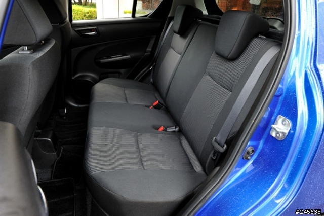 2011全新SWIFT