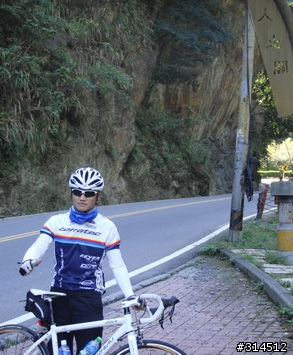 2010-7-16武嶺(標高3275公尺)台灣公路最高點單車聖地