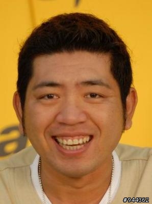 應觀眾要求!瘦版 nono 無敵美男子 莊圓粉絲樓開張囉!10/7 大師星戰版作者新作:大師四川變臉版