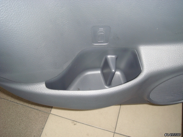 Suzuki SX4開箱文(新增10&11月保養,遊記之報導)