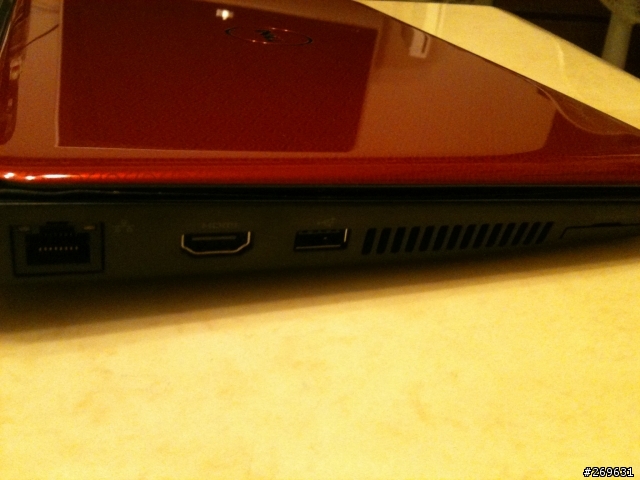 AMD輕涼筆電INSPIRON M101z極簡陋開箱