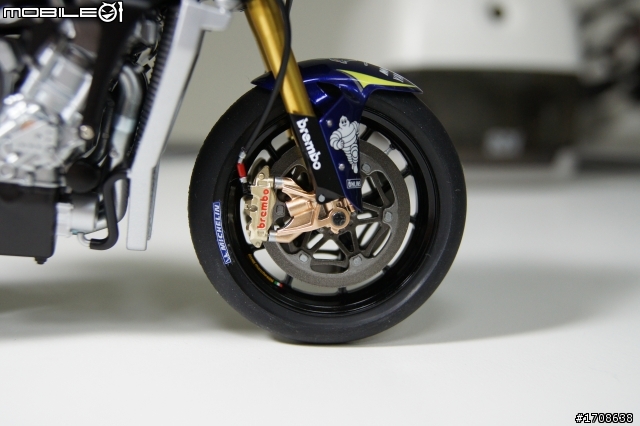 【作品分享】1/12 YAMAHA YZR-M1 '05