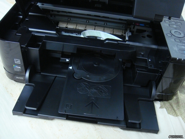 極具質感的多功能相片複合機-CANON MG5270 開箱文!(圖多)