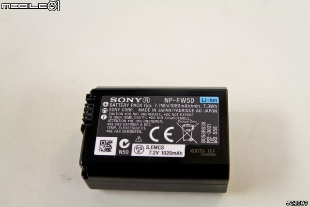 女王等了一年又一年,花滿月圓之日,Sony A55 開箱 (圖多~~~)
