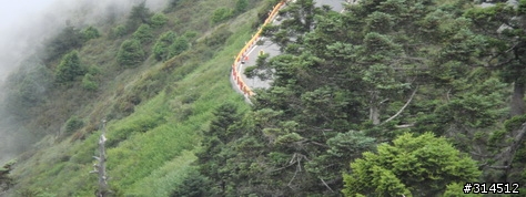 2010-7-16武嶺(標高3275公尺)台灣公路最高點單車聖地