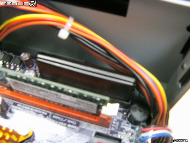 ZS RD 動物機 升級 4bay NAS