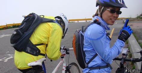 2010-7-16武嶺(標高3275公尺)台灣公路最高點單車聖地