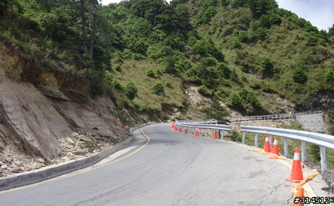 2010-7-16武嶺(標高3275公尺)台灣公路最高點單車聖地