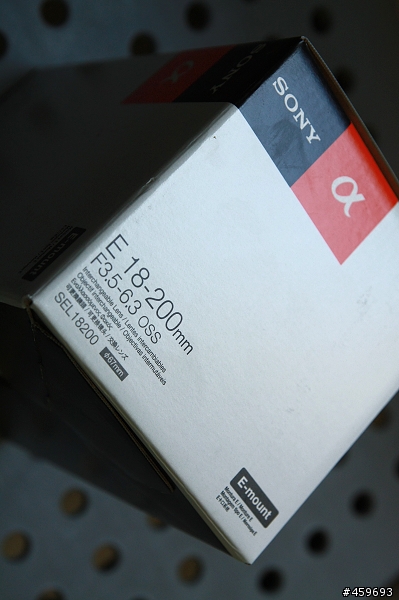 E 18-200mm F3.5-6.3 oss 純開箱