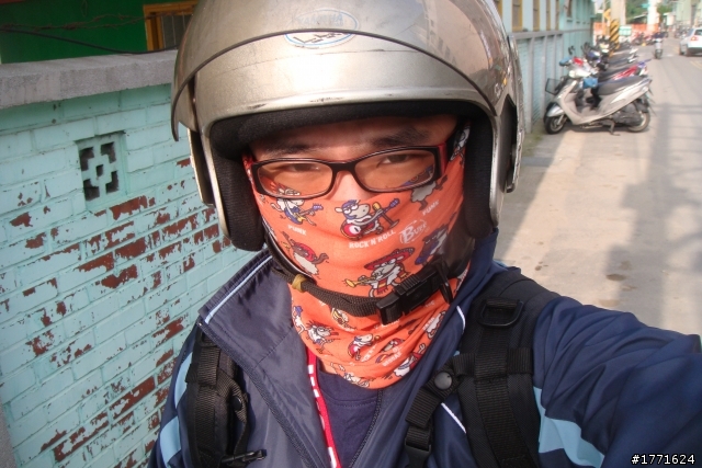 7天六夜~單人機車環島(遇到風颱天)~文多....圖多....day 1 & day 2....待續..