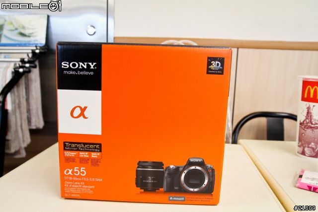 女王等了一年又一年,花滿月圓之日,Sony A55 開箱 (圖多~~~)