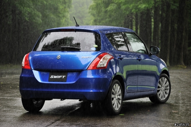 2011全新SWIFT