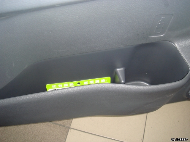 Suzuki SX4開箱文(新增10&11月保養,遊記之報導)