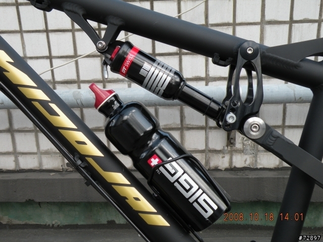 我的 NICOLAI Helius CC Travel 可折疊登山車