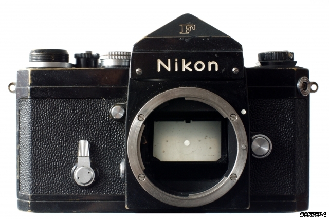 CANON DSLR 性能演進與簡史