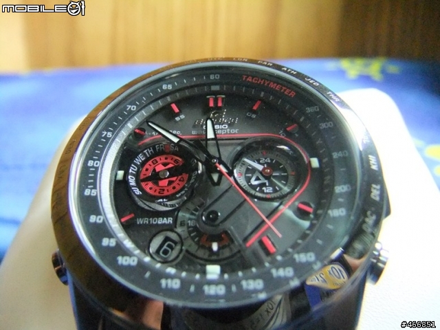 我人生中的第一支 CASIO..... EQW-M1001C 開箱啦!!