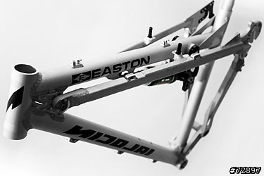 我的 NICOLAI Helius CC Travel 可折疊登山車