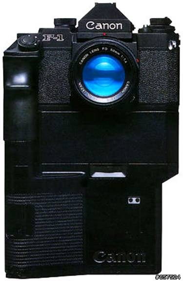 CANON DSLR 性能演進與簡史