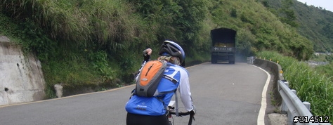 2010-7-16武嶺(標高3275公尺)台灣公路最高點單車聖地